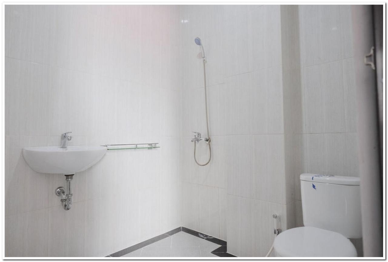 Reddoorz Near Kota Tua 2 Hotel Jakarta Exterior photo